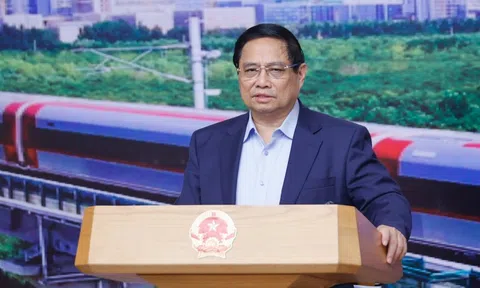 Thủ tướng chỉ đạo mục tiêu không đổi về 2 dự án trọng điểm hơn 75 tỷ USD, một cái làm ngay năm nay