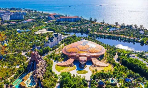 Doanh thu của Vinpearl tăng mạnh trước thềm nêm yết