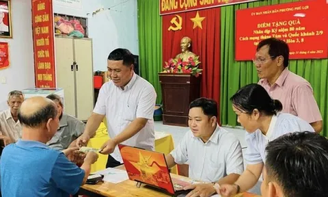 Chậm đăng ký thường trú cho con có được nhận 100.000 đồng dịp Quốc khánh 2-9?