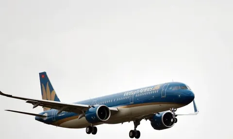 Hủy hàng loạt chuyến bay vì siêu bão Ragasa