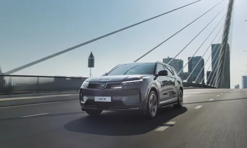 VinFast bán hơn 110.000 xe chỉ trong 9 tháng, doanh thu tăng vọt