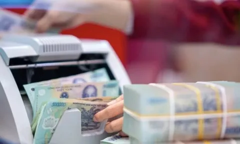 Chế độ tiền lương, phụ cấp của cán bộ, công chức năm 2026 thực hiện ra sao?