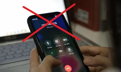 Muốn khám bệnh nhanh, người đàn ông 62 tuổi mất trắng 35 triệu đồng vì một cuộc gọi