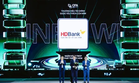 HDBank nhận 3 giải thưởng uy tín về hiệu quả kinh doanh, thương hiệu và đổi mới sáng tạo