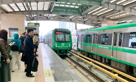 57.000 hành khách đi tàu điện trên cao mỗi ngày, Hà Nội Metro báo doanh thu nghìn tỷ, bán vé chỉ 143 tỷ