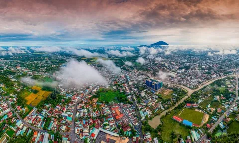 Hai tỉnh giàu và rộng top đầu đất nước sẽ đặt tỉnh lỵ ở đâu?