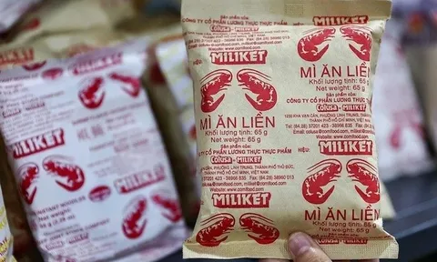 Sở hữu hãng mì 2 con tôm, doanh nghiệp bỏ hơn 200 tỷ đồng gom cổ phiếu giá cao gấp 3 lần thị trường