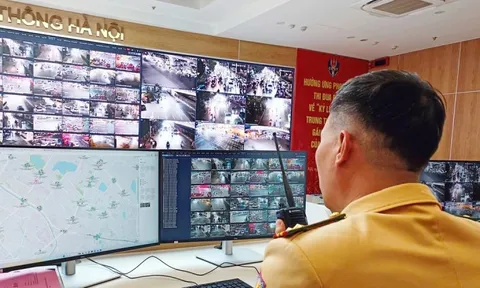 Đêm trắng tại 'bộ não' giao thông của Thủ đô