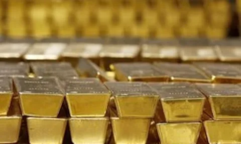 Quỹ vàng lớn nhất thế giới “gom” hàng chục tấn vàng trong 4 ngày liên tiếp