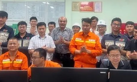 Đóng điện dự án tăng cường đảm bảo điện cho miền Bắc đúng dịp kỷ niệm 30/4