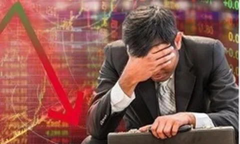 Ba cổ phiếu bị khối ngoại "xả" gần 1.000 tỷ đồng trong phiên đầu tuần