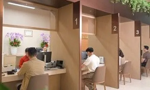 Ngân hàng ồ ạt cắt giảm hàng ngàn nhân sự, AI có phải là nguyên nhân chính?
