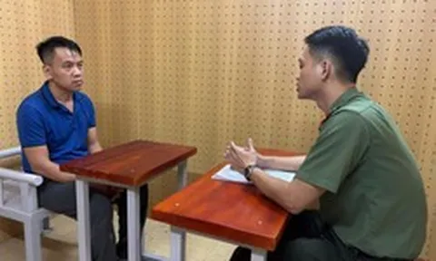Phá chuyên án đặc biệt lớn tiêu thụ 2.250 tỷ đồng tiền thẻ cào, bắt 'ông trùm' Nguyễn Hoàng Tuấn SN 1987