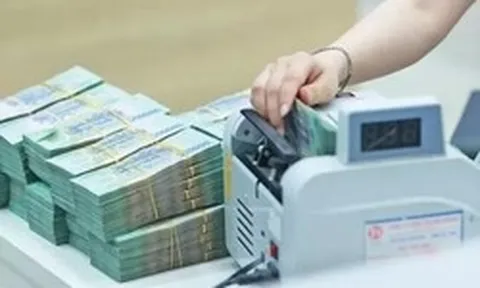 Lý do ngân hàng 'chạy đua' trả lãi đầu kỳ