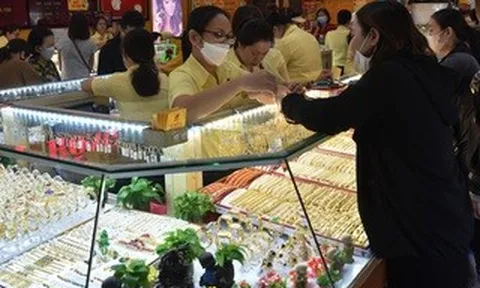 Giá vàng hôm nay 5-6: Bật tăng trở lại