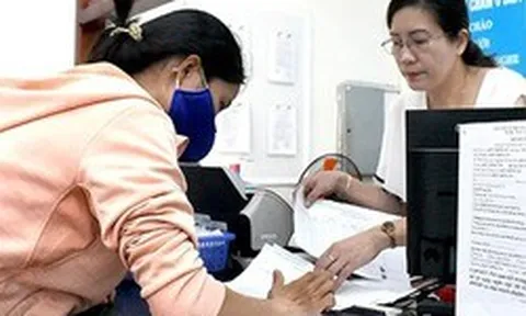 Đóng BHXH 17 năm, rút một lần hay bảo lưu có lợi hơn?