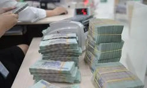 Lãi suất liên ngân hàng qua đêm giảm xuống 0,7% trong cuối tháng 7