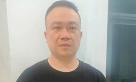 Trốn truy nã hơn 2 thập kỷ, Lê Minh Trí SN 1984 bị bắt giữ ngay khi vừa bước chân xuống sân bay quốc tế Tân Sơn Nhất