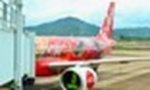 Đúng ngày 2/9, sân bay Liên Khương ghi nhận 1 chuyến bay đặc biệt hạ cánh lúc 10h58