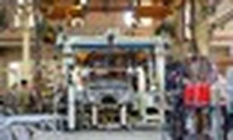 Nhà phân phối ô tô lớn nhất Việt Nam công bố tin vui, thị trường sắp có xe điện mới?