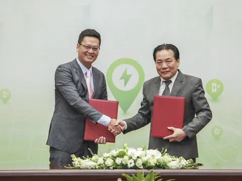 Công ty của tỷ phú Phạm Nhật Vượng hợp tác 'khách sộp' đầu tư 10.000 cổng sạc VinFast trên toàn quốc, trị giá 150 tỷ đồng mỗi năm