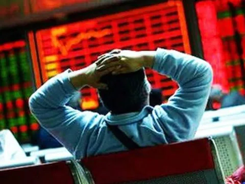 Một cổ phiếu ngân hàng bị tự doanh CTCK bán ròng hàng trăm tỷ trong phiên 13/3