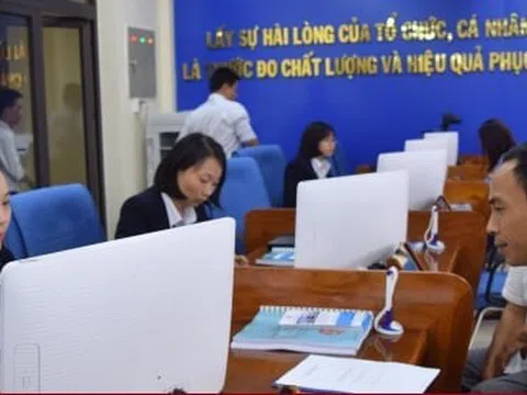 Bộ Nội vụ đề xuất cấp bù chế độ cho cán bộ khi tinh gọn bộ máy
