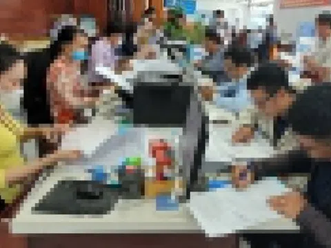 Chính thức bổ sung nhóm cán bộ, công chức được hưởng chính sách khi sắp xếp bộ máy