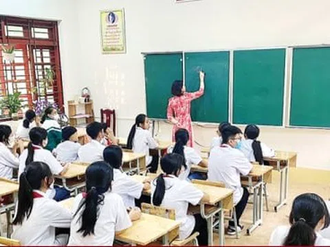 Giáo viên được phép dạy thêm 3 nhóm học sinh theo quy định mới nhất
