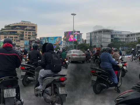 Đề xuất người dân Hà Nội phải bốc thăm để mua xe xăng