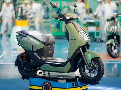 "Át chủ bài" thế chân xe xăng của Honda tại Việt Nam chốt giá bán: Thấp nhất 26,9 triệu đồng, thuê pin 350.000 đồng/tháng - không giới hạn km
