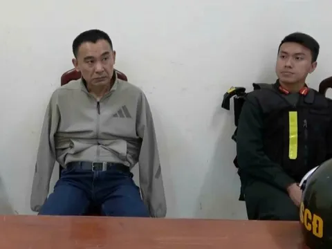 Vụ 200 cảnh sát đột kích xưởng sản xuất ma tuý lớn nhất Việt Nam: Bắt 10 đối tượng, trong đó có 2 chị em ruột