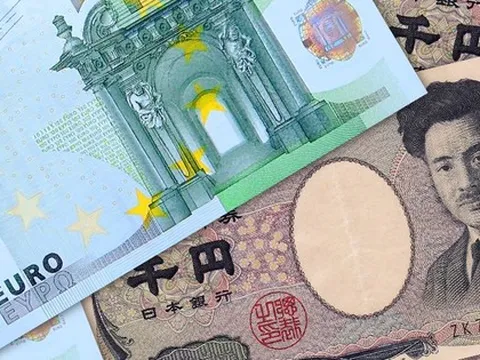 USD không phải là đồng tiền tăng mạnh nhất so với VNĐ lúc này: Giá Euro, Yên Nhật bất ngờ tăng gần 3% chỉ trong 1 ngày