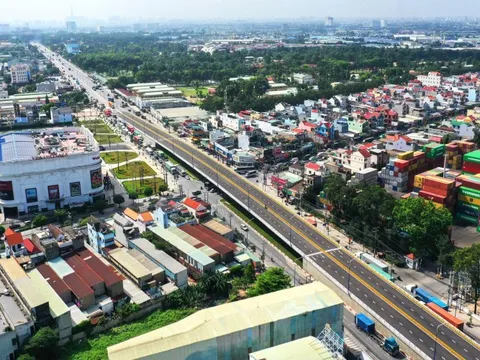 Những người chọn đi làm TPHCM, an cư Bình Dương