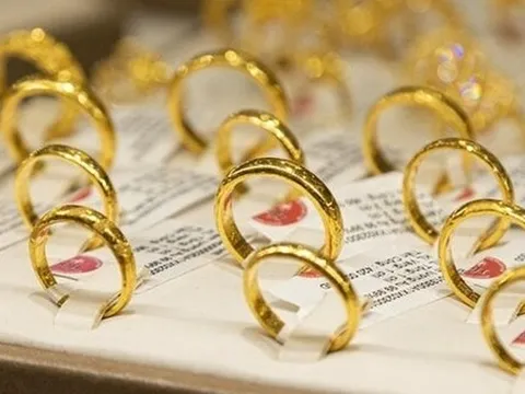 Giá vàng nhẫn, vàng SJC sáng 8/4: Tiếp tục lao dốc