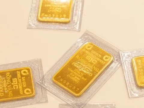 Giá vàng hôm nay 9/4: Tiếp tục giảm, rời xa mốc 3.000 USD/ounce