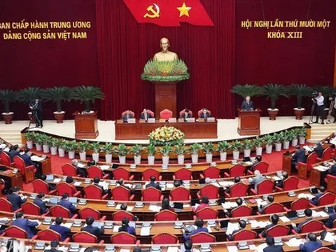 Khai mạc Hội nghị Trung ương lần thứ 11