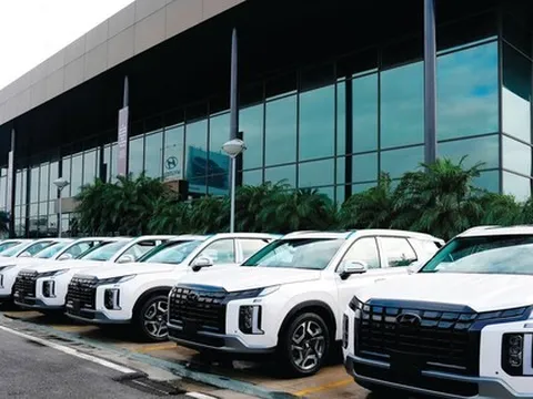 Nguồn cung ô tô tại Việt Nam tăng mạnh trong tháng 3