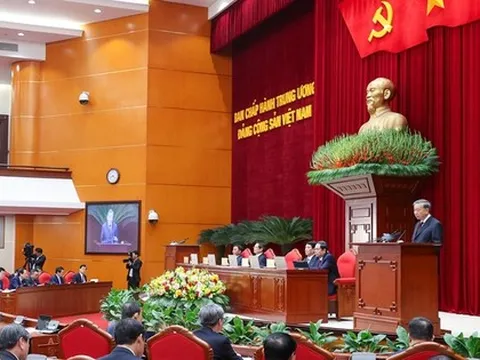 Ban Chấp hành Trung ương Đảng thi hành kỷ luật cán bộ