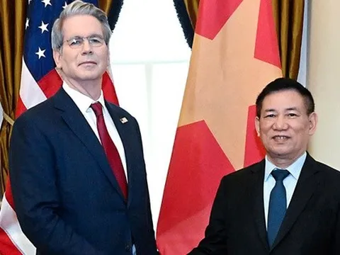 Bộ trưởng Tài chính Mỹ Scott Bessent nói về cuộc gặp với Phó Thủ tướng Hồ Đức Phớc