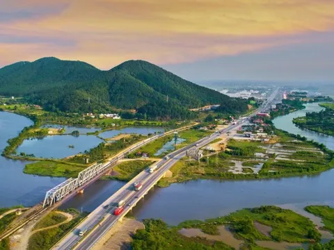 Không phải chỉ vì diện tích, dân số, đây mới là lý do Thanh Hoá, Nghệ An không nằm trong diện sáp nhập