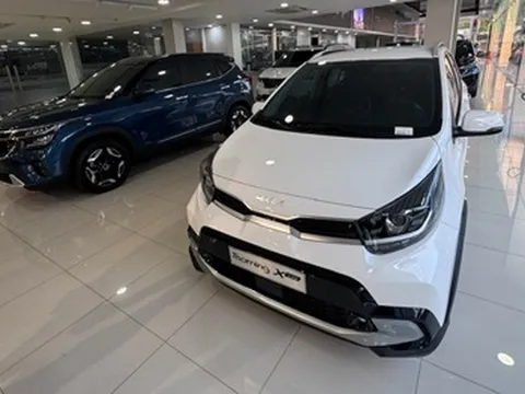 Ô tô Nhật thất thế