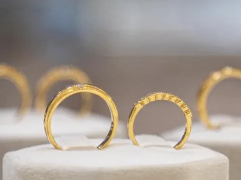 Liên tiếp lập đỉnh, giá vàng tuần tới tăng hay giảm?