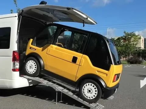 'Tân binh' xe điện siêu nhỏ: nhét vừa Ford Transit, di chuyển 100 km, giá chưa tới 200 triệu đồng