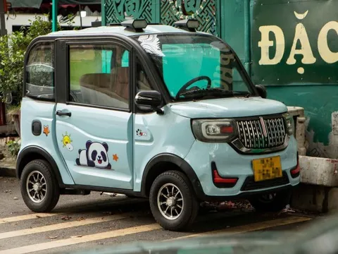 Xuất hiện ở Hà Nội chiếc ô tô mang biển vàng ngang giá Honda Air Blade: Có gì tiện nghi, đi nhanh cỡ nào?