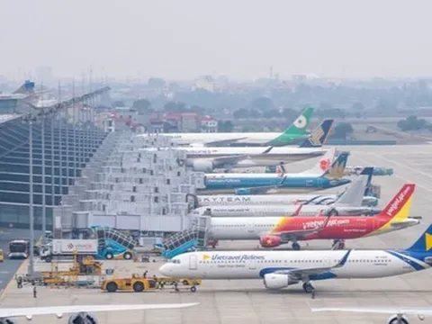 Kỷ lục 1.000 chuyến bay đến/đi từ Tân Sơn Nhất một ngày