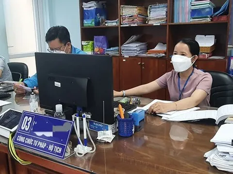 Đề xuất sau 6 tháng không hoàn thành nhiệm vụ, công chức bị cho thôi việc