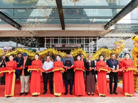 Khánh thành nhà máy rang xay cà phê gần 500 tỷ đồng tại Cái Mép, Chủ tịch Highlands Coffee David Thái lần đầu lộ diện