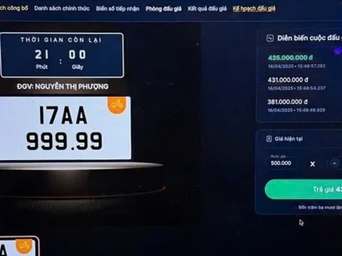 Một đại gia chi 1,4 tỷ đồng mua biển số ngũ quý 9 cho xe máy