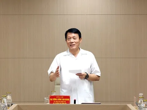 Bộ trưởng Lương Tam Quang đặt ra yêu cầu cho MobiFone trong vai trò là doanh nghiệp an ninh